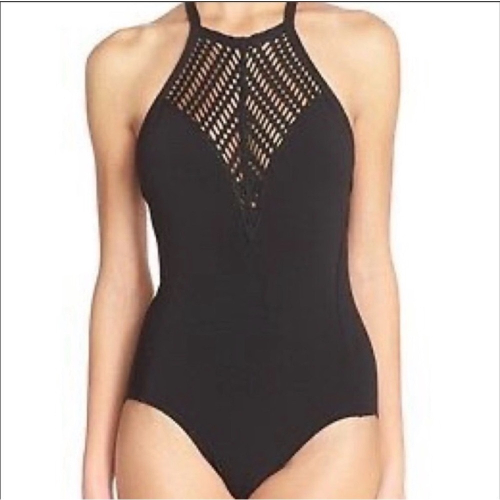 Robin Piccone Sophia High-Neck Crochet One Piece Swimsuit Black size XS/S